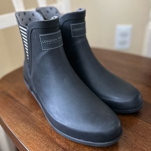 London Fog rain boots